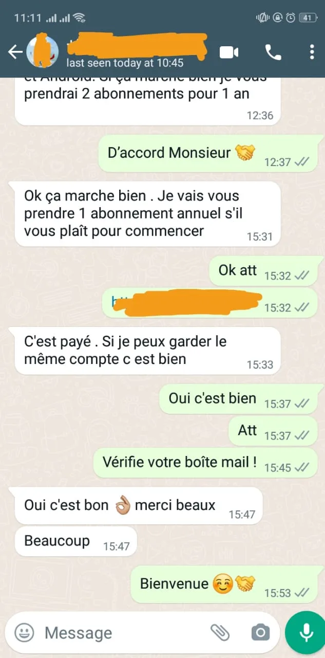 Interface de chat et communication sur le meilleur IPTV avec support client premium
